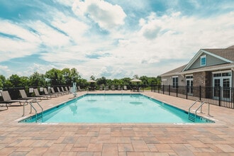 Meadow Ridge Luxury Apartments in Newburgh, NY - Building Photo - Building Photo