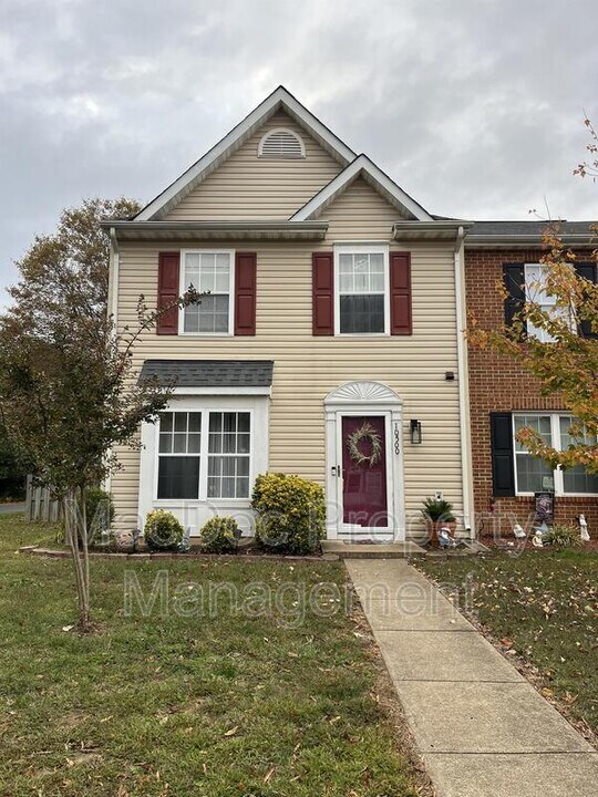 10500 Boxmeer Ct in Fredericksburg, VA - Building Photo