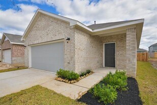 24730 Winema Wds Ln in Huffman, TX - Building Photo