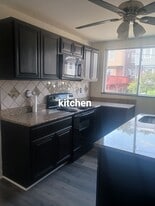 2435 77th Ave in Philadelphia, PA - Building Photo