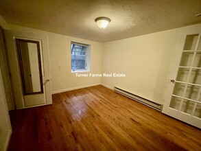 31 Cooper St, Unit B in Boston, MA - Building Photo - Building Photo