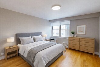 310 Greenwich St in New York, NY - Foto de edificio - Building Photo