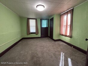 610 Moosic St in Scranton, PA - Building Photo - Building Photo