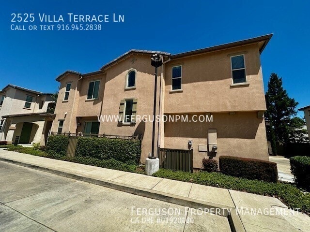 2525 Villa Terrace Ln in Sacramento, CA - Building Photo - Building Photo