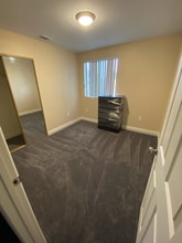 161 W 79th St in Los Angeles, CA - Building Photo - Building Photo
