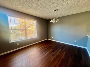 8 Thistlewood Ln in Huntington, WV - Building Photo - Building Photo