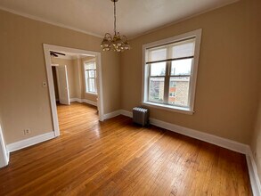 4716 N Kenneth Ave, Unit #2 in Chicago, IL - Building Photo - Building Photo
