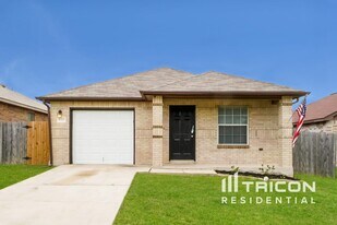 8147 Steep Valley in Converse, TX - Building Photo