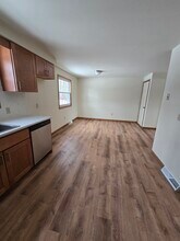 6065 New Taylor Rd in Orchard Park, NY - Foto de edificio - Building Photo