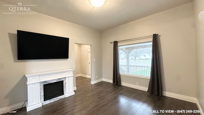 property at 41 S Edgeware Rd