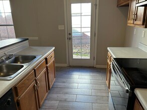 7122 Village Ln in Olive Branch, MS - Building Photo - Building Photo