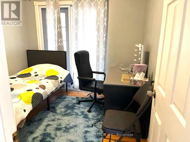 3498 Orion Crescent in Mississauga, ON - Building Photo - Building Photo