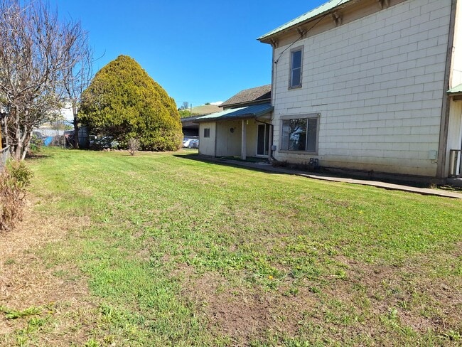 416 SE 6th St in Pendleton, OR - Building Photo - Building Photo