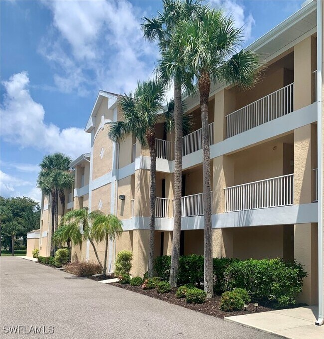 14401 Patty Berg Dr in Ft. Myers, FL - Building Photo - Building Photo
