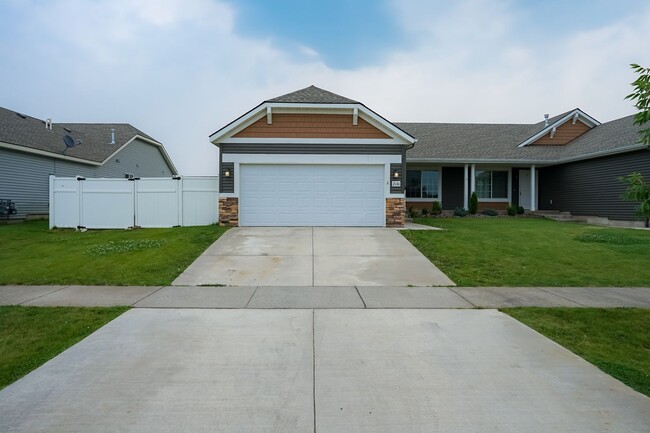 2636 N Revette St in Post Falls, ID - Building Photo - Building Photo