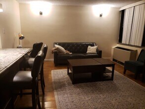 280 Marin Blvd in Jersey City, NJ - Building Photo - Building Photo