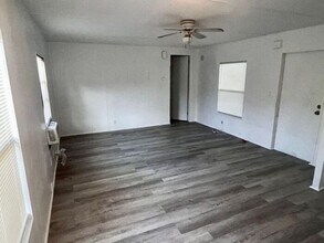 1125 S Christiana Ave in Apopka, FL - Building Photo - Building Photo