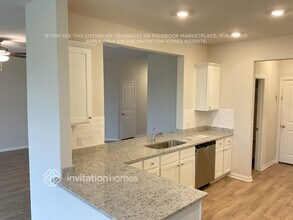 8215 Burnt Orchid Dr in Houston, TX - Building Photo - Building Photo