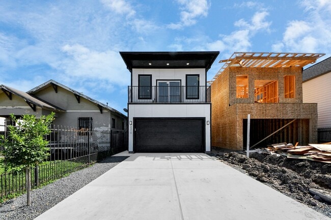 property at 3310 Hardy St