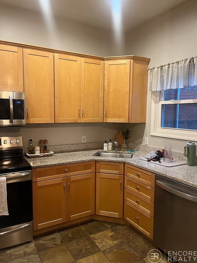 property at 142 High St