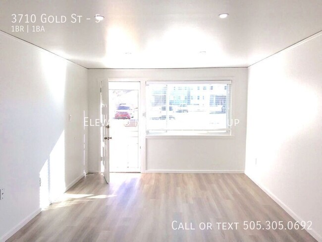 3710 Gold St in Los Alamos, NM - Building Photo - Building Photo