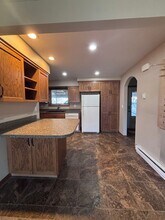 8 Westfield Cir in Minot, ND - Building Photo - Building Photo