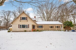 14 Kingswood Dr in Rochester, NY - Building Photo