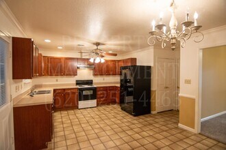 813 Shawnee St in South Coffeyville, OK - Building Photo - Building Photo