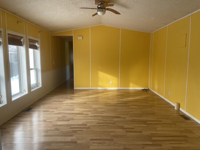 8420 Alaska Rd in Fort St John, BC - Building Photo - Building Photo