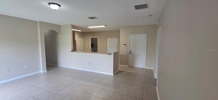 911 Gloucester Ct in Kissimmee, FL - Building Photo - Building Photo
