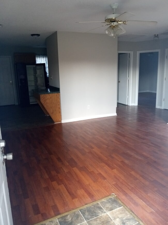 203 Belle Ter, Unit 203