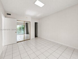 20200 NE 29th Ct in Aventura, FL - Building Photo