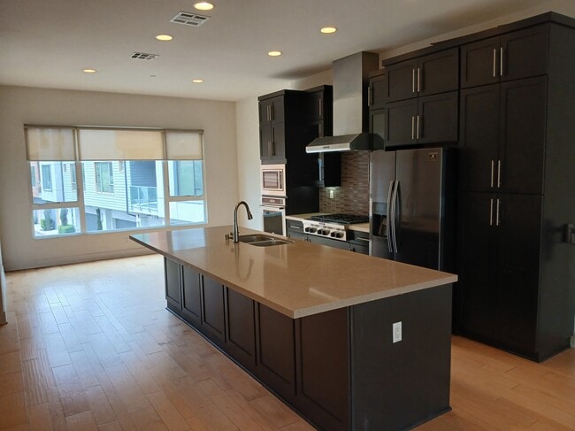 property at 139 W Live Oak Ave