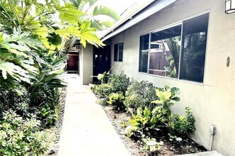 261 Prospect Ave in Long Beach, CA - Building Photo - Building Photo