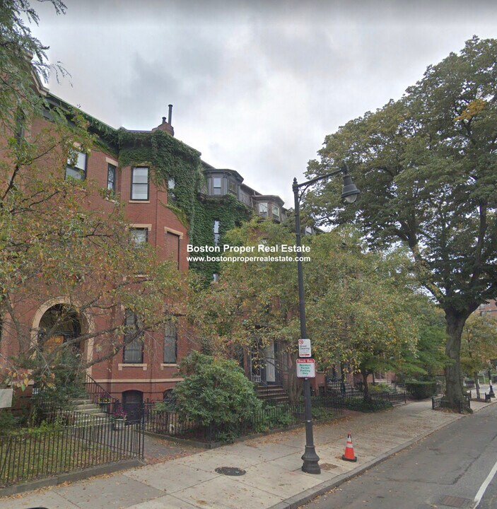 417 Beacon St, Unit 2 in Boston, MA - Building Photo