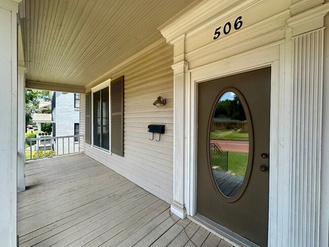 506 S Fannin Ave in Tyler, TX - Building Photo - Building Photo