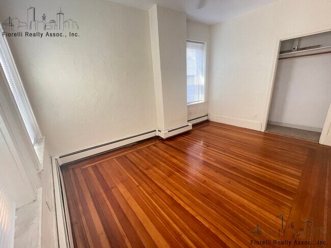 344 Hanover St in Boston, MA - Building Photo - Building Photo