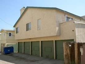 4234 Euclid Ave in San Diego, CA - Foto de edificio - Building Photo