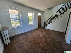 817 Seneca St in Fountain Hill, PA - Building Photo - Building Photo