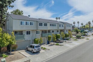 40710-40742 Chapel Way in Fremont, CA - Building Photo