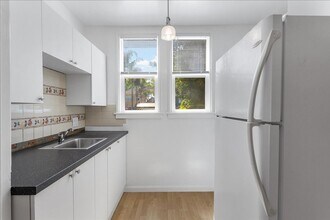 1443 Stanton St in Alameda, CA - Building Photo - Building Photo