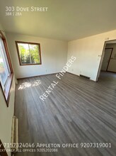 303 Dove St in Oshkosh, WI - Building Photo - Building Photo