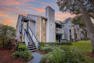 Park at Via Veneto in Jacksonville, FL - Foto de edificio - Building Photo