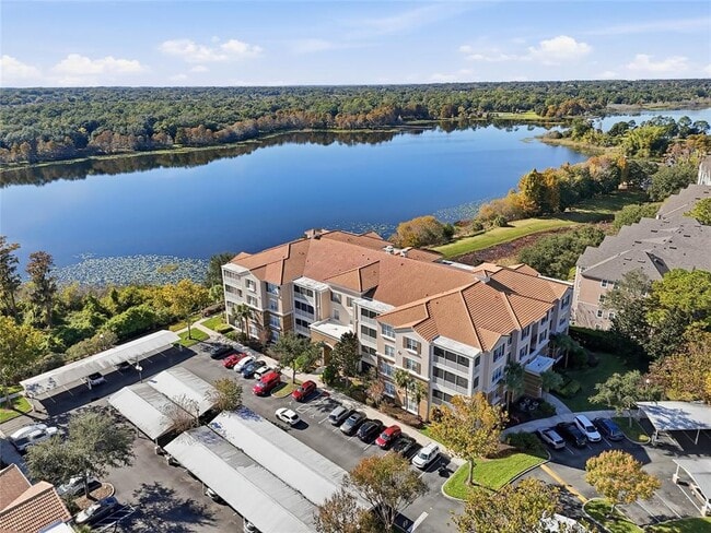 3356 Robert Trent Jones Dr in Orlando, FL - Foto de edificio - Building Photo