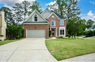 2002 Fairbrook Ln, Unit 2002 Basement Apt in Woodstock, GA - Building Photo