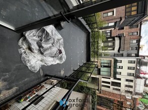37 E 65th St in New York, NY - Building Photo - Building Photo