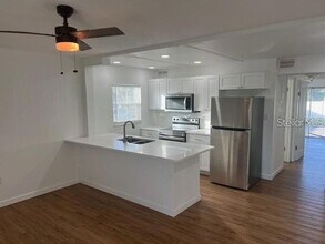 212 S Daytona Ave in Flagler Beach, FL - Building Photo - Building Photo