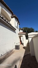 2992 N Miller Rd in Scottsdale, AZ - Building Photo - Building Photo
