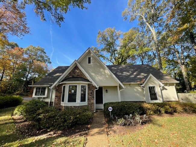 1985 Allen Ct Dr