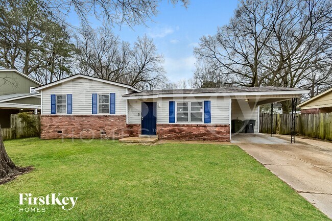 3078 Churchill St in Memphis, TN - Foto de edificio - Building Photo